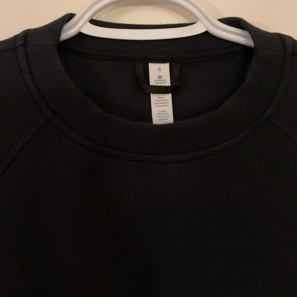 Lululemon S/S Tee - Picture 2 of 9